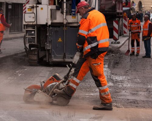 road_construction_construction_workers_teers_ge_renovation_rehabilitation_workwear_safety_clothing_helm-1012613