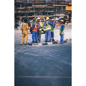road_construction_construction_workers_teers_ge_renovation_rehabilitation_workwear_safety_clothing_helm-1012613