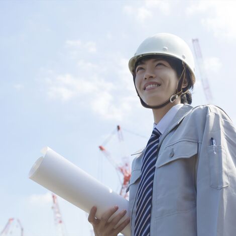 建築業界で働くスタッフ